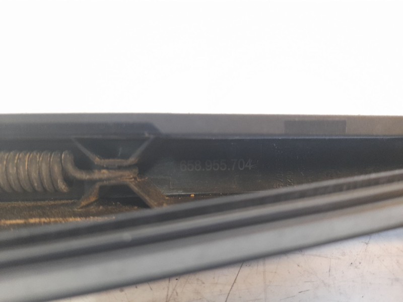 Recambio de brazo limpia trasero para skoda kamiq (nw4) 1.0 tsi referencia OEM IAM 658955704  