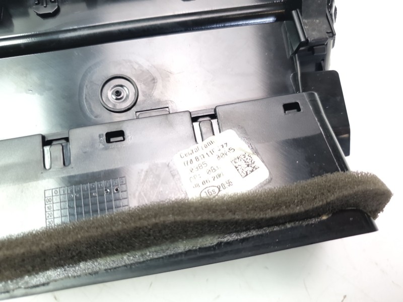 Recambio de aireador central para seat arona (kj7, kjp) 1.6 tdi referencia OEM IAM 6F0819110J  