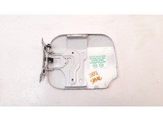 Recambio de tapa exterior combustible para dacia sandero 0.9 tce cat referencia OEM IAM 788304589R   2