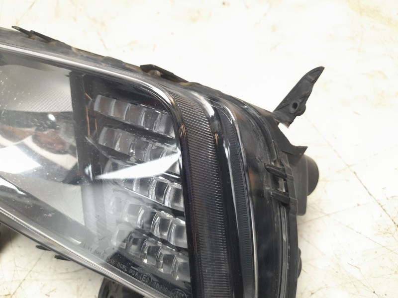 Recambio de morro completo para volkswagen polo edition referencia OEM IAM 2G0853666G9B9  