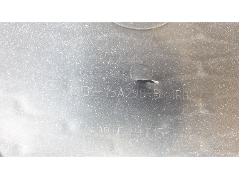 Recambio de rejilla paragolpes derecha para land rover range rover evoque (l538) 2.0 d 4x4 referencia OEM IAM GJ3215A298B  