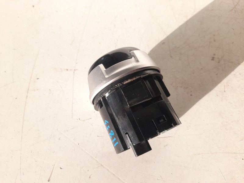 Recambio de modulo electronico para mitsubishi l 200 (kl0/kj0) basis doppelkabine 4wd referencia OEM IAM 134243  