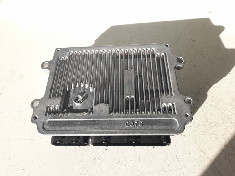 Recambio de modulo electronico para mitsubishi l 200 (kl0/kj0) basis doppelkabine 4wd referencia OEM IAM 1860D688  