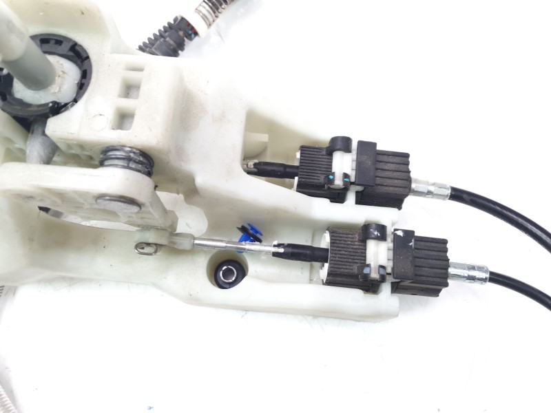 Recambio de palanca cambio para kia xceed drive referencia OEM IAM 43700J7120WK  