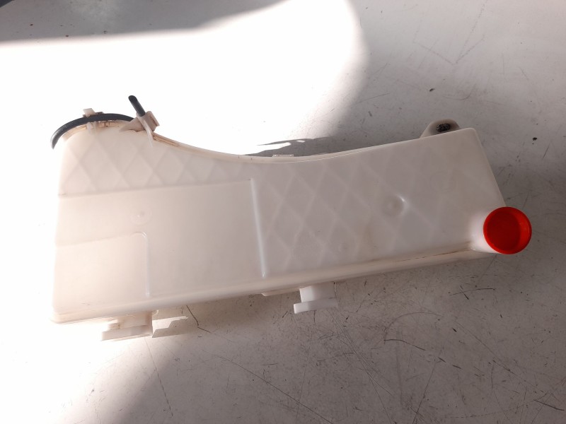 Recambio de deposito limpia para opel grandland x ultimate referencia OEM IAM YP00066080 A2C39293600 