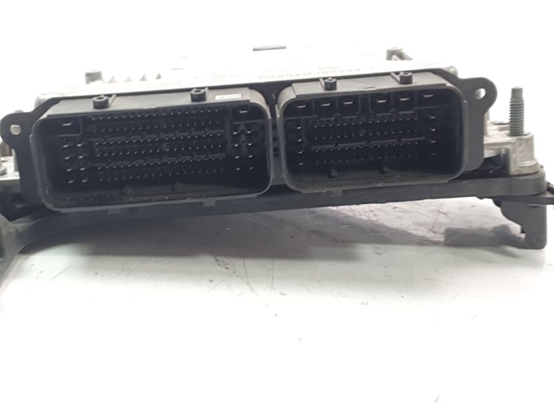 Recambio de centralita motor uce para opel grandland x 120 aniversario referencia OEM IAM 9851039500  