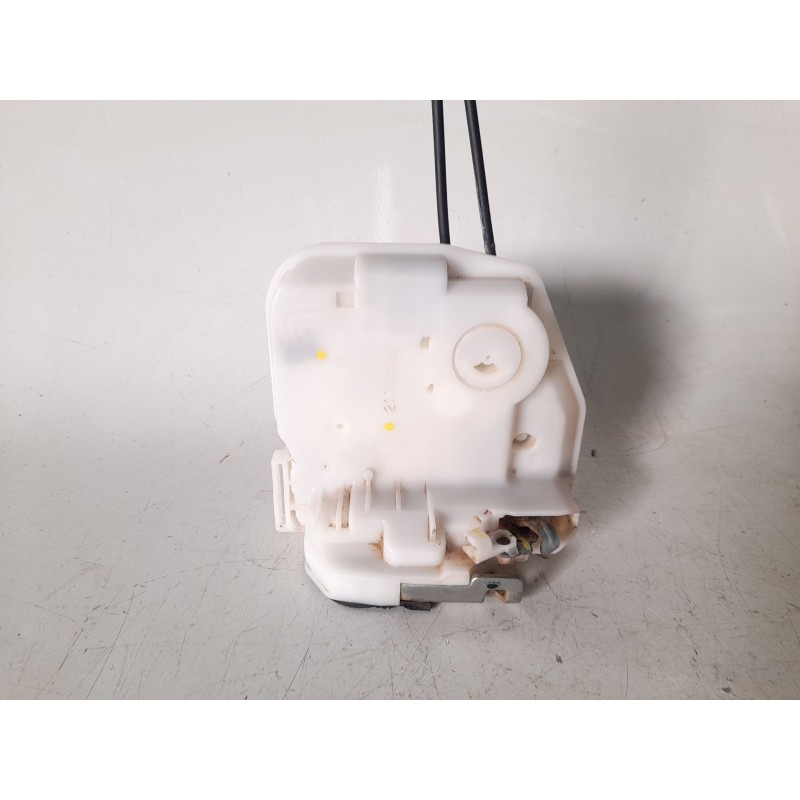 Recambio de cerradura puerta trasera derecha para mitsubishi l 200 (kl0/kj0) basis doppelkabine 4wd referencia OEM IAM 5745A646S