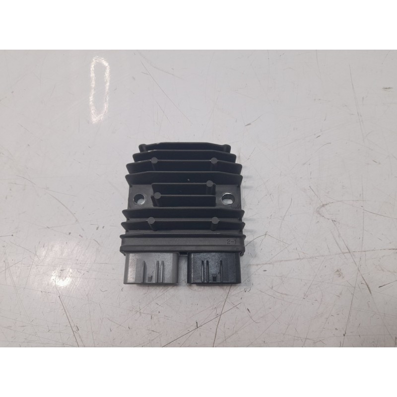 Recambio de regulador de corriente para yamaha yzf-r 7 yzf-r 7 referencia OEM IAM SH821AA  