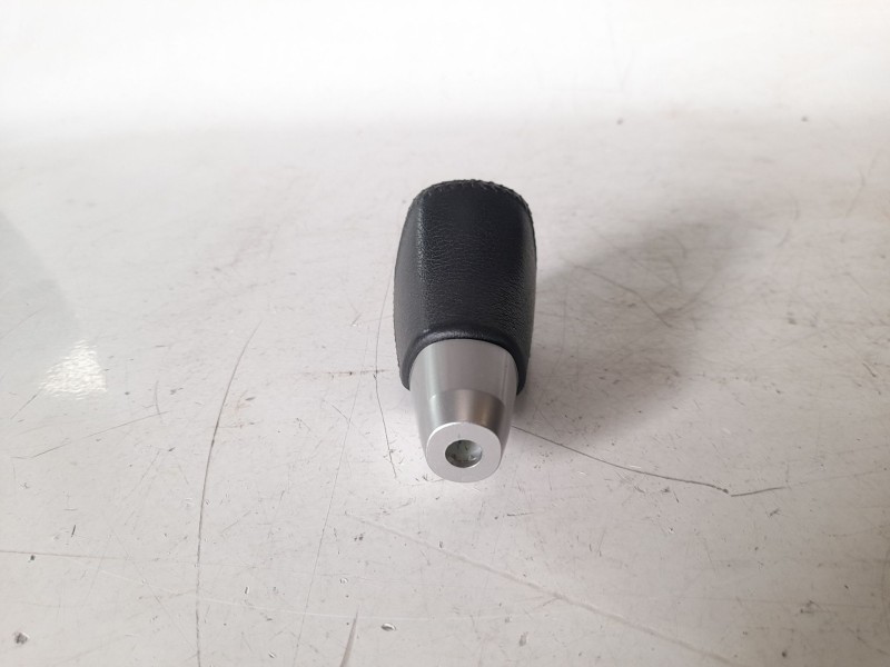 Recambio de pomo palanca cambio para mitsubishi l 200 (kl0/kj0) basis doppelkabine 4wd referencia OEM IAM 2410A063XA  