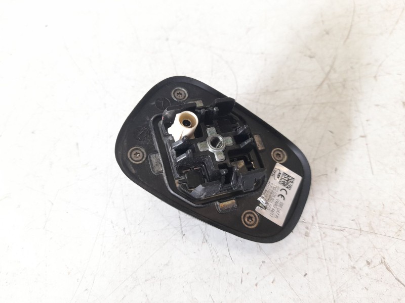 Recambio de base de antena para volkswagen polo edition referencia OEM IAM 6C00355015FQ  
