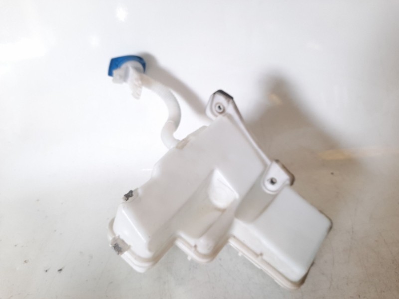 Recambio de deposito limpia para volkswagen polo edition referencia OEM IAM 2Q0955453F  