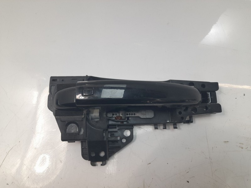 Recambio de maneta exterior delantera derecha para audi q3 (8ug) attraction quattro referencia OEM IAM 8U0837886  