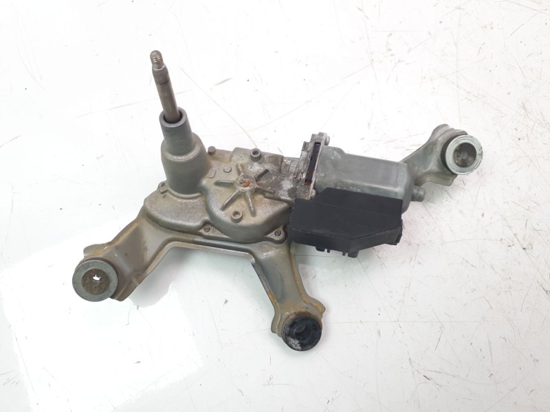 Recambio de motor limpia trasero para toyota rav4 referencia OEM IAM 8513042100  