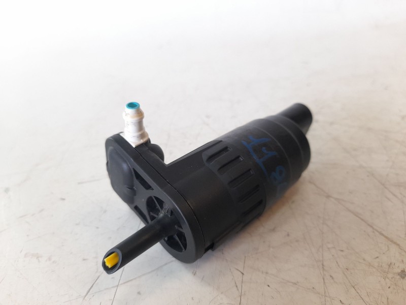 Recambio de bomba limpia para volkswagen polo edition referencia OEM IAM 1K6955651  