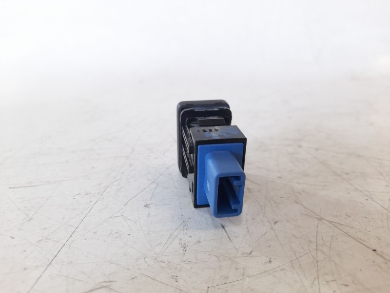 Recambio de interruptor para mitsubishi l 200 (kl0/kj0) basis doppelkabine 4wd referencia OEM IAM 58245C25  