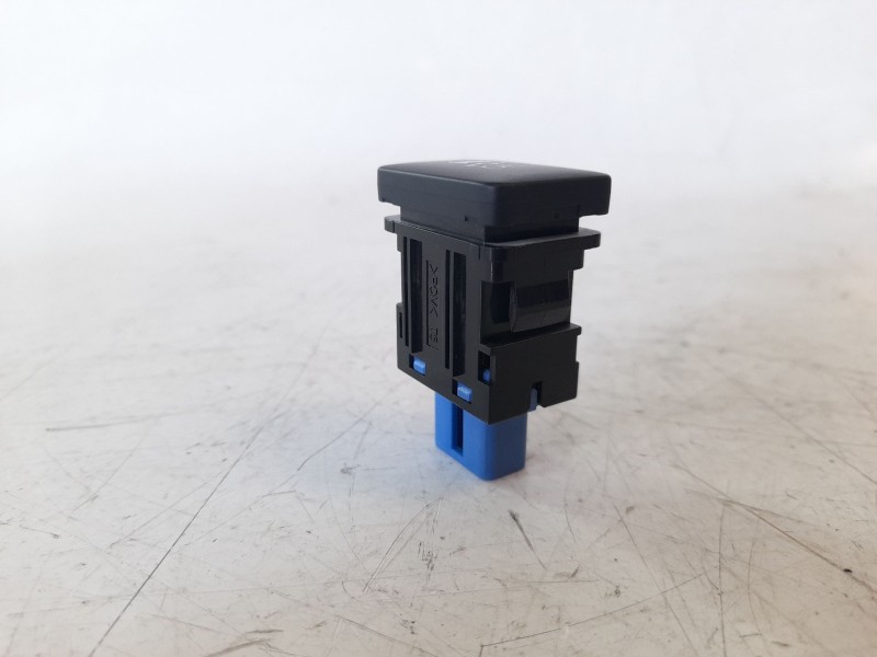 Recambio de interruptor para mitsubishi l 200 (kl0/kj0) basis doppelkabine 4wd referencia OEM IAM 58245C25  