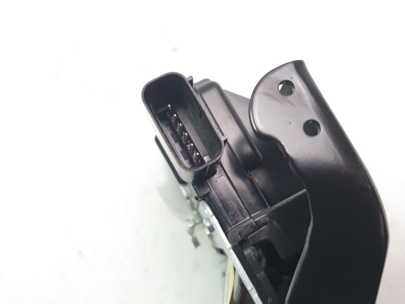 Recambio de cerradura maletero / porton para kia xceed drive referencia OEM IAM 81800J7810  