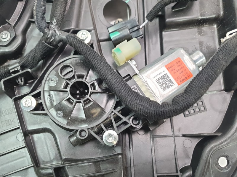 Recambio de elevalunas trasero derecho para kia xceed drive referencia OEM IAM 83480J7300  