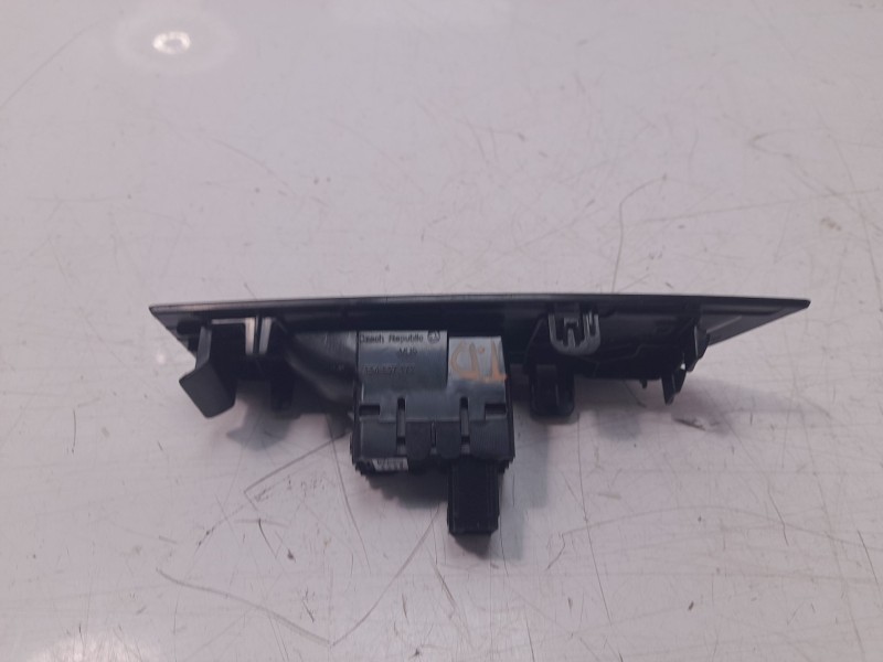 Recambio de mando elevalunas trasero derecho para skoda kamiq (nw4) 1.5 tsi referencia OEM IAM 5G0959855  