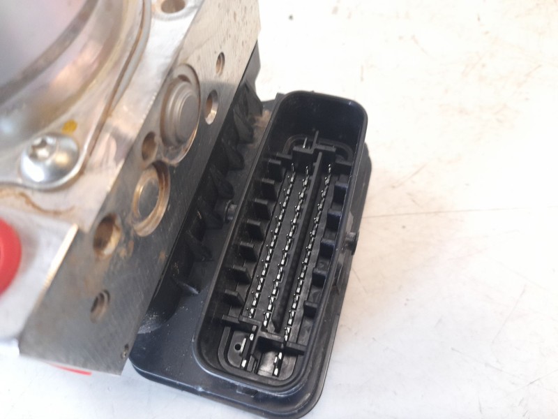 Recambio de abs para mitsubishi l 200 (kl0/kj0) basis doppelkabine 4wd referencia OEM IAM 4670C014  