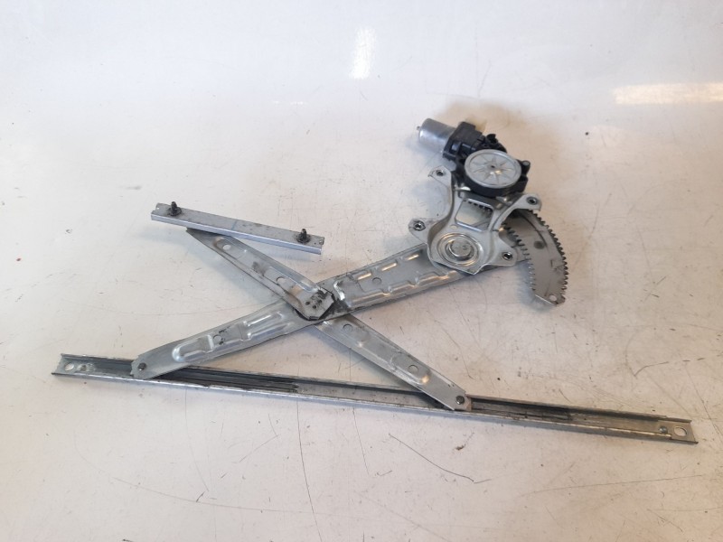 Recambio de elevalunas delantero izquierdo para mitsubishi l 200 (kl0/kj0) basis doppelkabine 4wd referencia OEM IAM 5713A475  