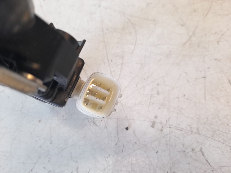Recambio de elevalunas delantero izquierdo para mitsubishi l 200 (kl0/kj0) basis doppelkabine 4wd referencia OEM IAM 5713A475  