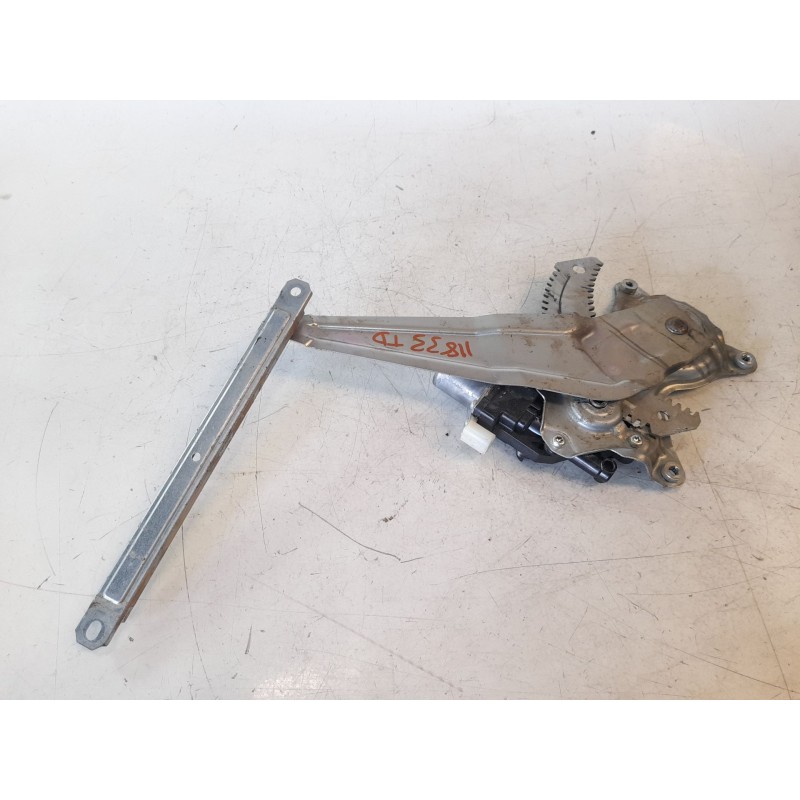 Recambio de elevalunas trasero derecho para mitsubishi l 200 (kl0/kj0) basis doppelkabine 4wd referencia OEM IAM 5713A473  