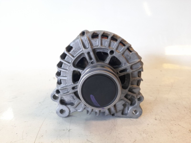 Recambio de alternador para audi a3 sportback (8vf) 30 tdi s line referencia OEM IAM   