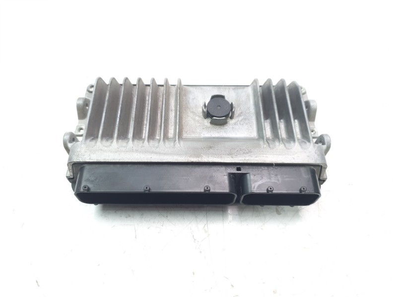Recambio de centralita motor uce para toyota corolla (e21) hybrid active referencia OEM IAM 8966602750  MB2762007912