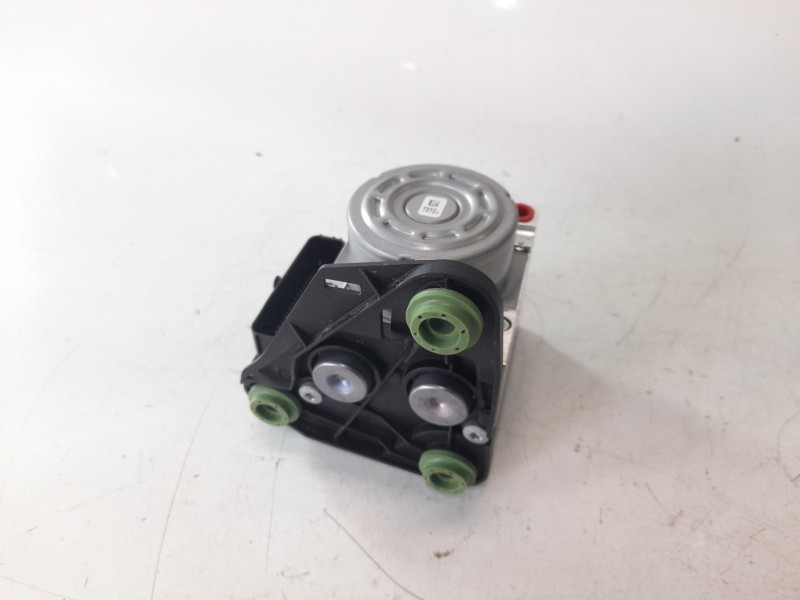 Recambio de abs para skoda octavia lim. (nx3) ambition referencia OEM IAM 5WA614517BM  