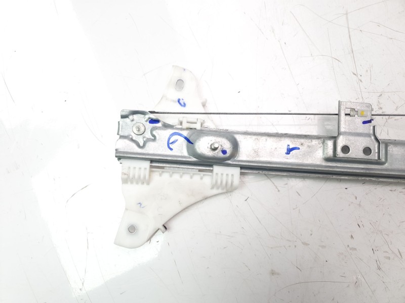 Recambio de elevalunas delantero izquierdo para hyundai i20 iii (bc3, bi3) 1.0 t-gdi referencia OEM IAM 82403Q0010  