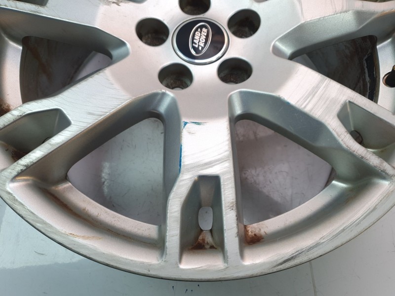 Recambio de llanta para land rover evoque hse dynamic referencia OEM IAM LR048431  