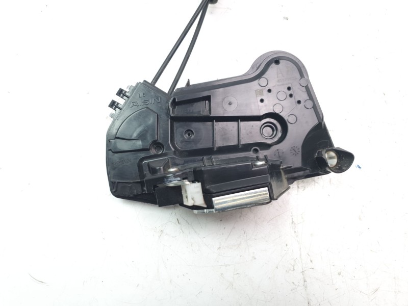 Recambio de cerradura puerta delantera izquierda para toyota rav4 referencia OEM IAM 6904053140  