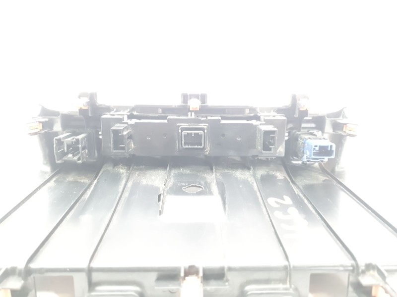 Recambio de mando multifuncion para toyota rav4 referencia OEM IAM 8395042520  