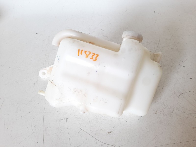 Recambio de deposito expansion para mitsubishi l 200 (kl0/kj0) basis doppelkabine 4wd referencia OEM IAM 1375A359  