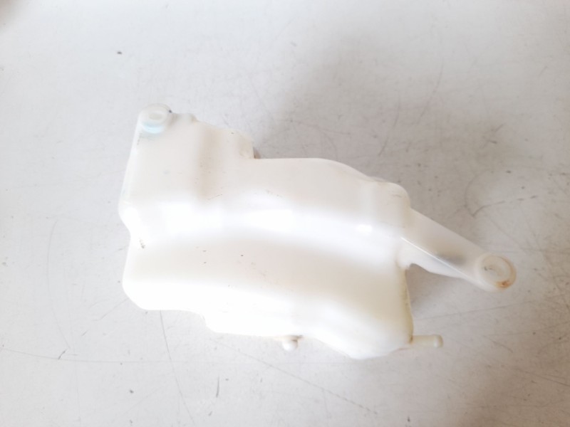 Recambio de deposito expansion para mitsubishi l 200 (kl0/kj0) basis doppelkabine 4wd referencia OEM IAM 1375A359  