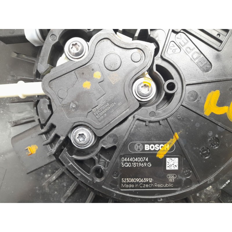 Recambio de deposito adblue para seat leon sportstourer (kl8, kld) 2.0 tdi referencia OEM IAM 5WA131877T 5Q0131969G 