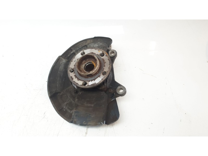 Recambio de mangueta delantera derecha para volvo xc90 i (275) d5 awd referencia OEM IAM 08630771  