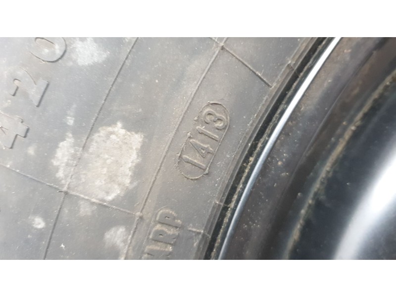 Recambio de neumatico repuesto para land rover evoque hse dynamic referencia OEM IAM 1558518  