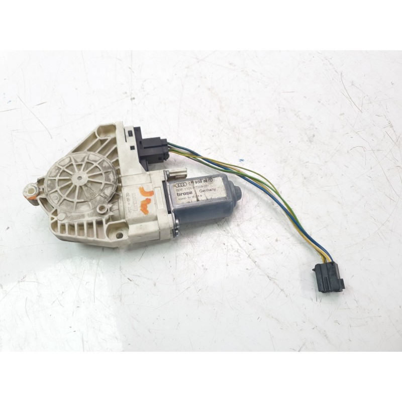 Recambio de motor elevalunas delantero izquierdo para audi a6 berlina (4f2) 3.0 tdi quattro (171kw) referencia OEM IAM 4F0959801