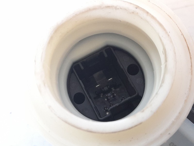 Recambio de elevalunas delantero derecho para toyota corolla station wagon (_e21_) 2.0 hybrid (mzeh12) referencia OEM IAM 698100
