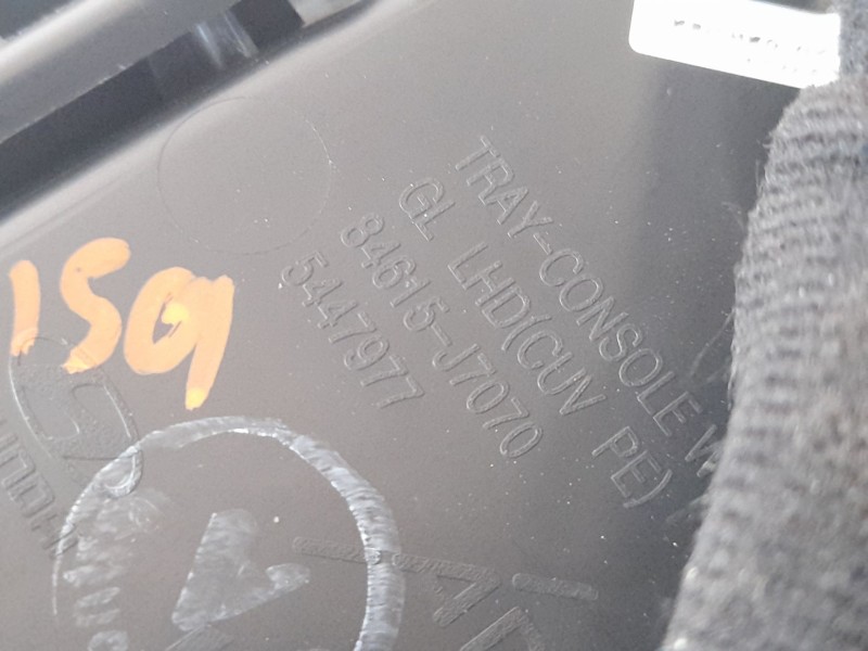 Recambio de moldura para kia ceed 1.0 tgdi cat referencia OEM IAM 84615J7070  