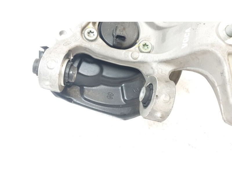 Recambio de mangueta trasera izquierda para kia niro referencia OEM IAM 52710AT000  