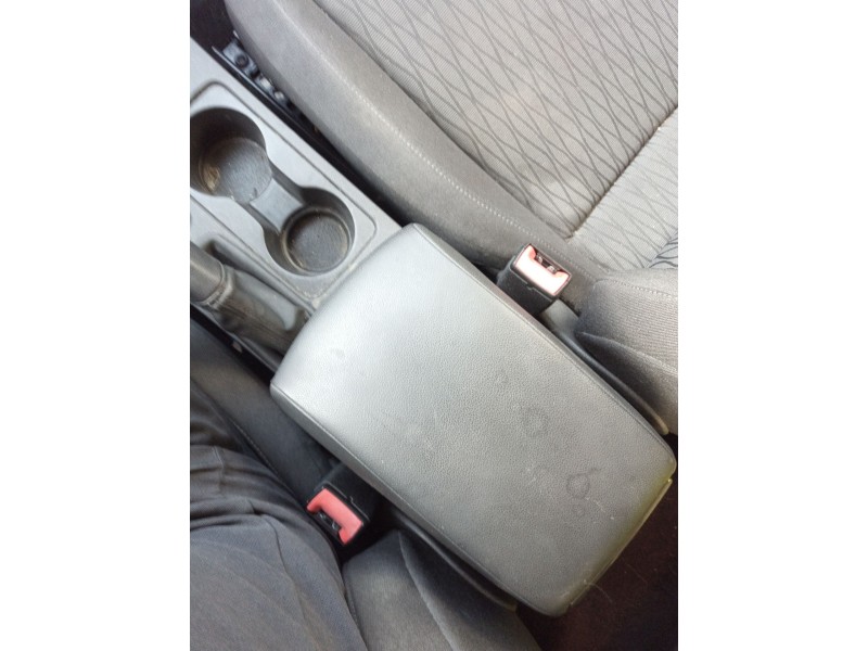 Recambio de apoyabrazos central para seat leon (5f1) 1.6 tdi referencia OEM IAM   