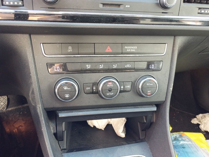 Recambio de mando climatizador para seat leon (5f1) 1.6 tdi referencia OEM IAM   