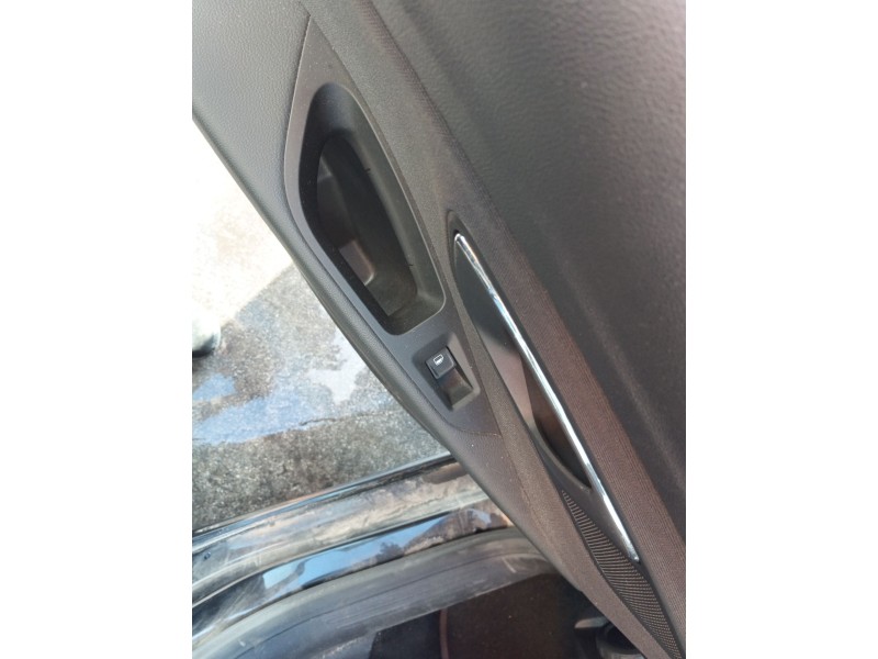 Recambio de mando elevalunas trasero izquierdo para seat leon (5f1) 1.6 tdi referencia OEM IAM   