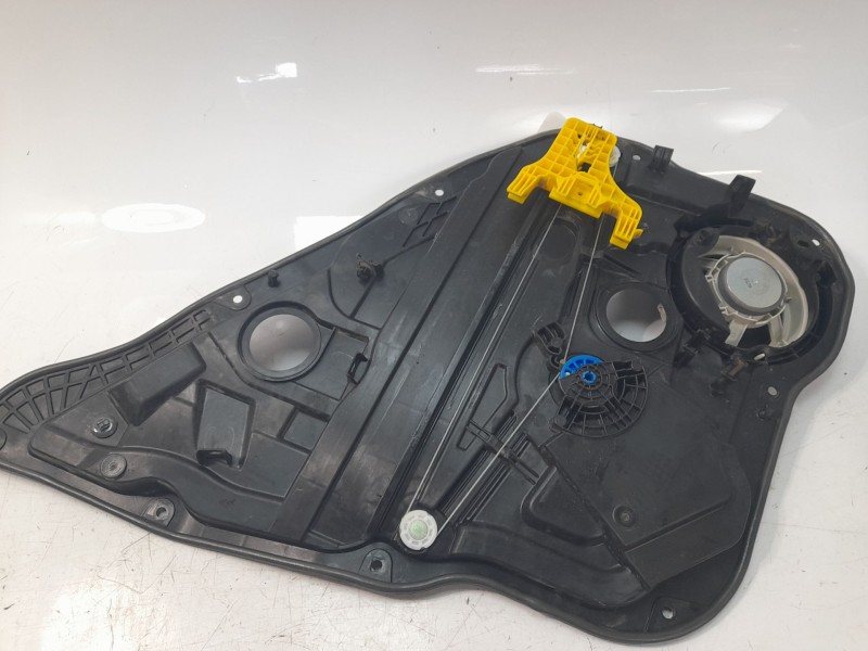 Recambio de elevalunas trasero izquierdo para kia niro (sg2) hybrid concept referencia OEM IAM 83470AT000  