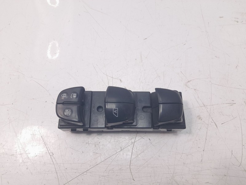 Recambio de mando elevalunas delantero izquierdo para nissan juke (f15) ultimate edition referencia OEM IAM 254011KA5E  