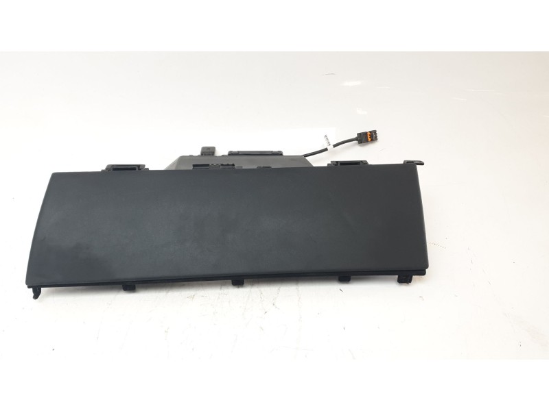 Recambio de guantera para tesla model 3 (5yj3) ev awd referencia OEM IAM 199538710A  