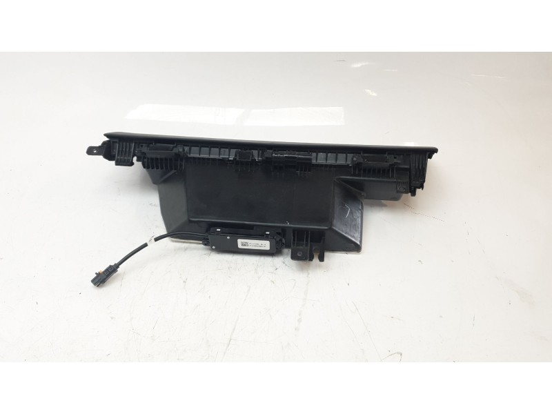Recambio de guantera para tesla model 3 (5yj3) ev awd referencia OEM IAM 199538710A  